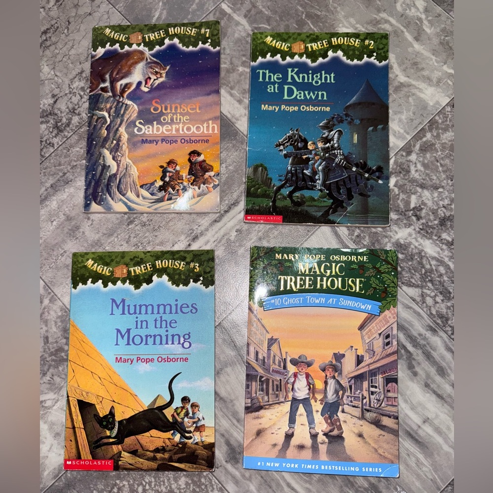 Magic Tree House Mary Pope Osborne Books Lot of 4 #2 #3 #7 #10